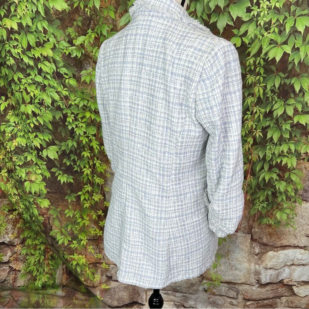 MAISON D'AMELIE PARIS Quiet Luxury Blue and White Tweed Plaid Fringed Jacket, 4 - Picture 10 of 13